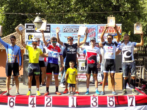 Darío Fabano ganador absoluto  del Gran Premio "Pasión Bike"