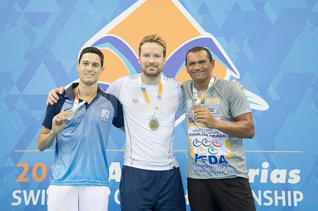 Natación: Facundo Lazo, medalla de plata en Caixa
