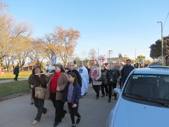 La feligresía católica celebró el Corpus Christi  y las fiestas patronales de María  Auxiliadora