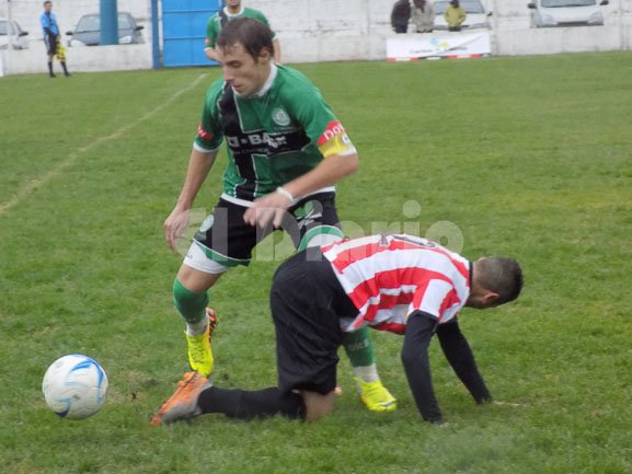 Agrarias gustó y goleó a Estudiantes