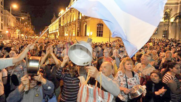 Balcarce se suma a la protesta por el "tarifazo"