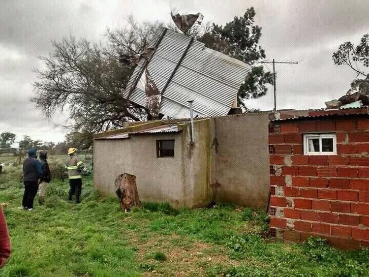 El fuerte temporal de viento y lluvia se hacen sentir
