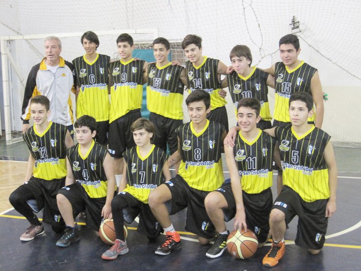 Arrollador triunfo de la Sub 15 de Sportivo Trabajo y debut de la Sub 17 
