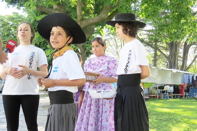 Los niños y el «Día de la Tradición»