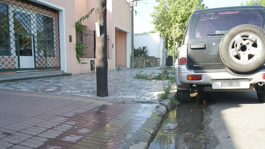 "Haz lo que yo digo pero  no lo que yo NO hago"