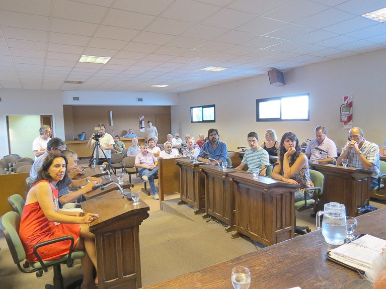 Concejales y Mayores Contribuyentes, por  mayoría, aprobaron la ordenanza impositiva