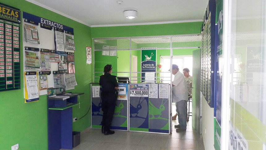 Asaltaron agencia de quiniela