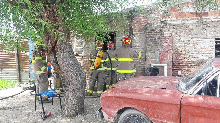 Principio de incendio en una vivienda