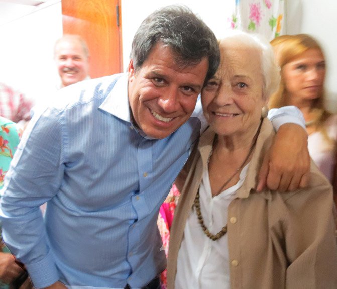 Facundo Manes apuesta al valor del  conocimiento para crecer como país