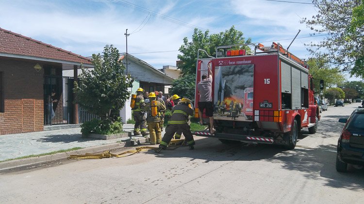 Susto por un principio de incendio en una vivienda