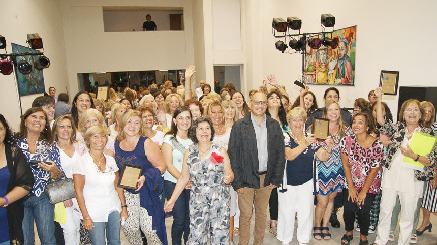 Emotivo homenaje a destacadas mujeres balcarceñas