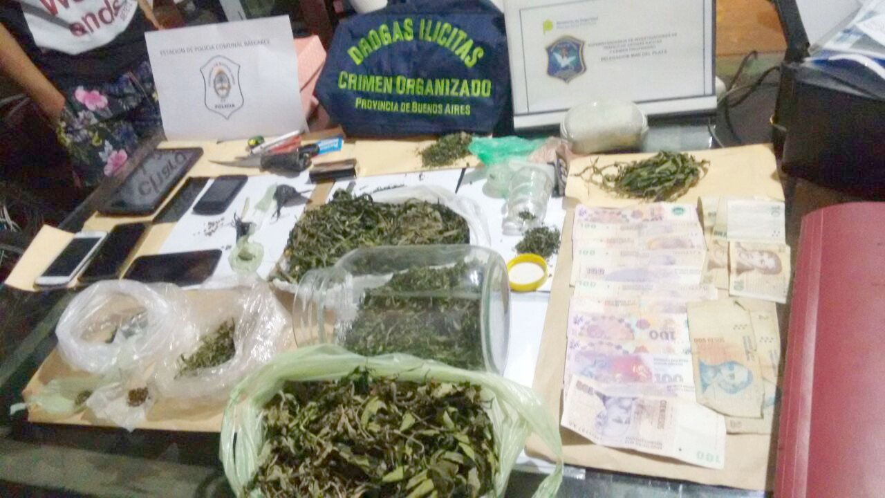 Una docente y un hombre detenidos  por tenencia y venta de droga