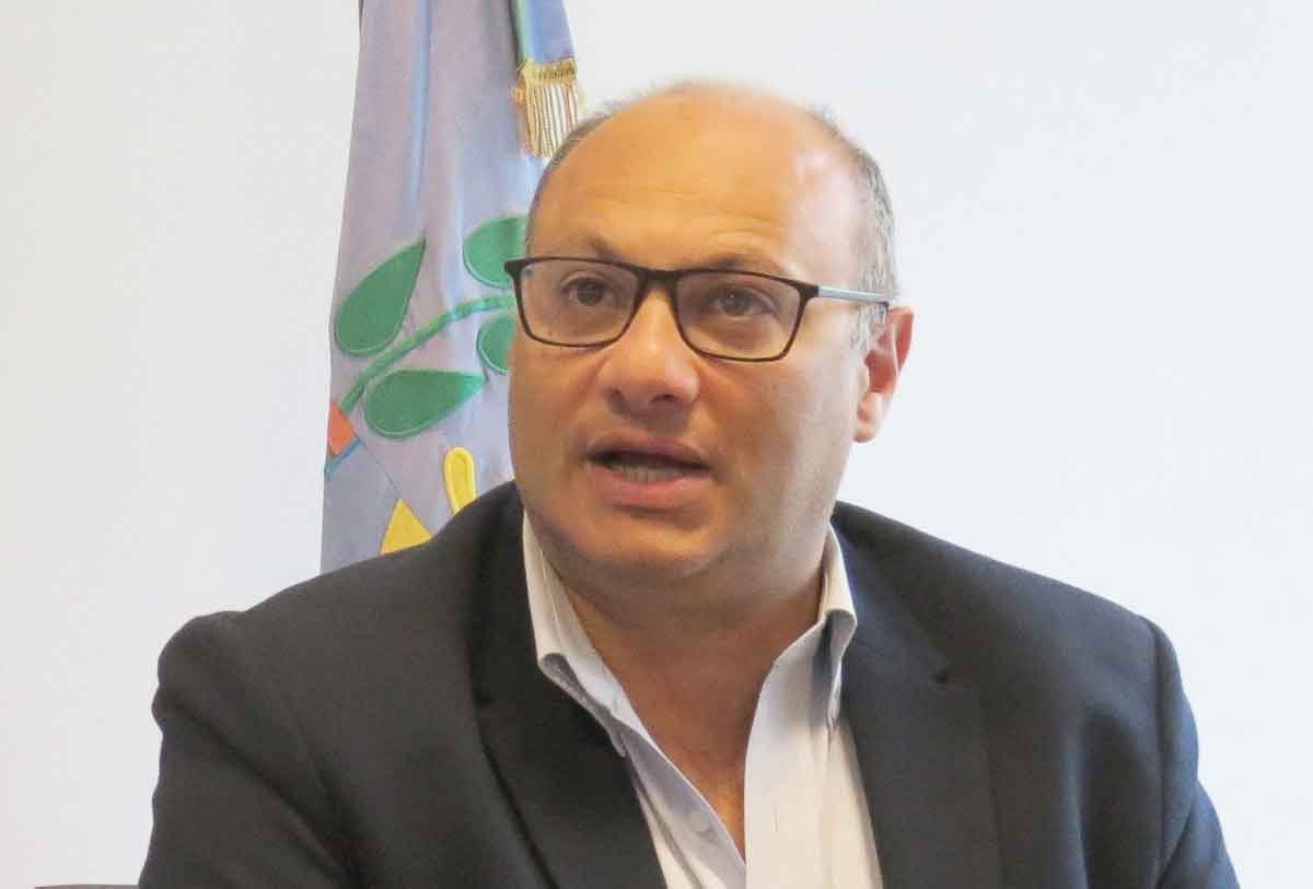 Reino dijo que la aprobación  del 2 x 1 "es inadmisible"