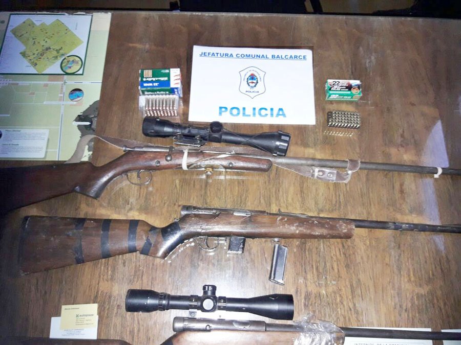 Varias armas y municiones secuestró  la Policía por dos casos de amenazas