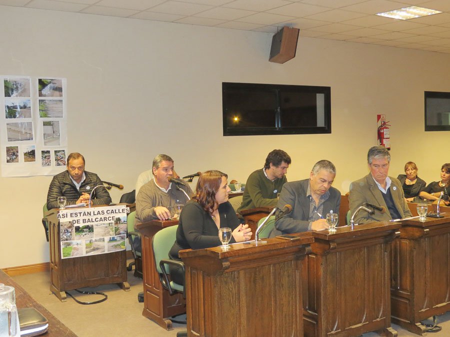 La oposición le pidió "señales" al Ejecutivo