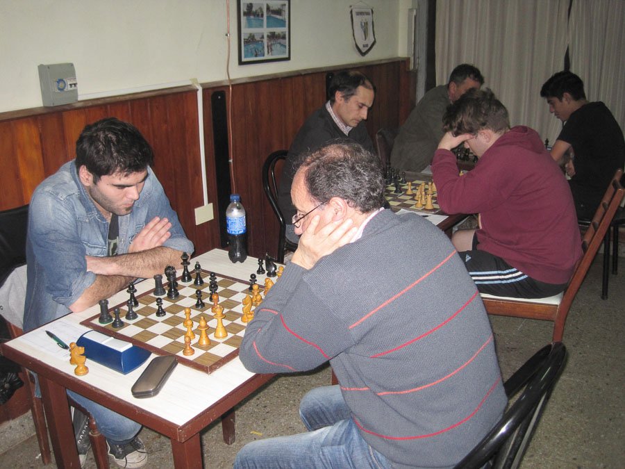 Victorias de Villarruel, Melucci y Damiano 