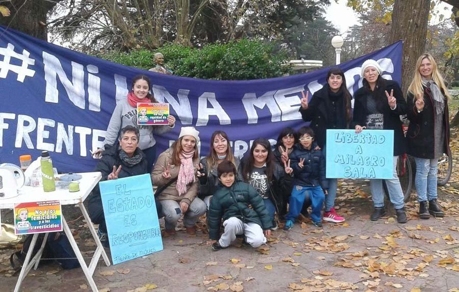 El Frente de Mujeres  Balcarce  adhirió al "Ni una Menos"