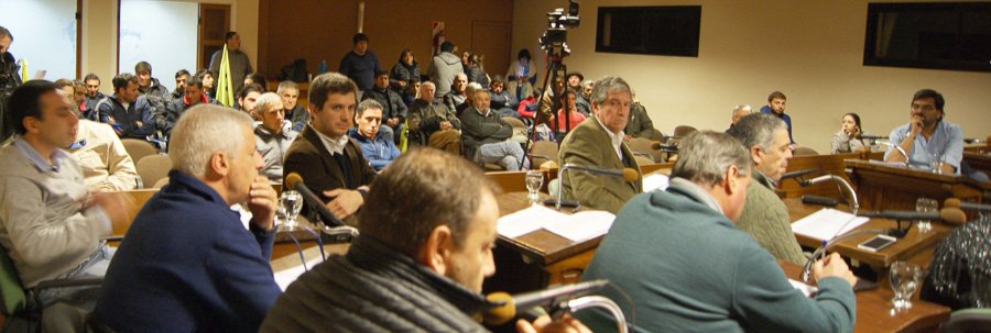 «Alta tensión» en el Concejo