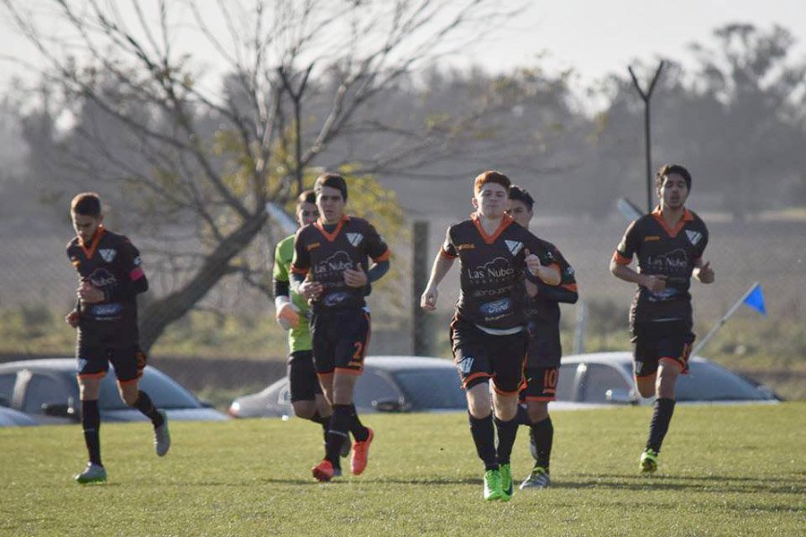 Los Patos clasificó a  la Zona Campeonato 
