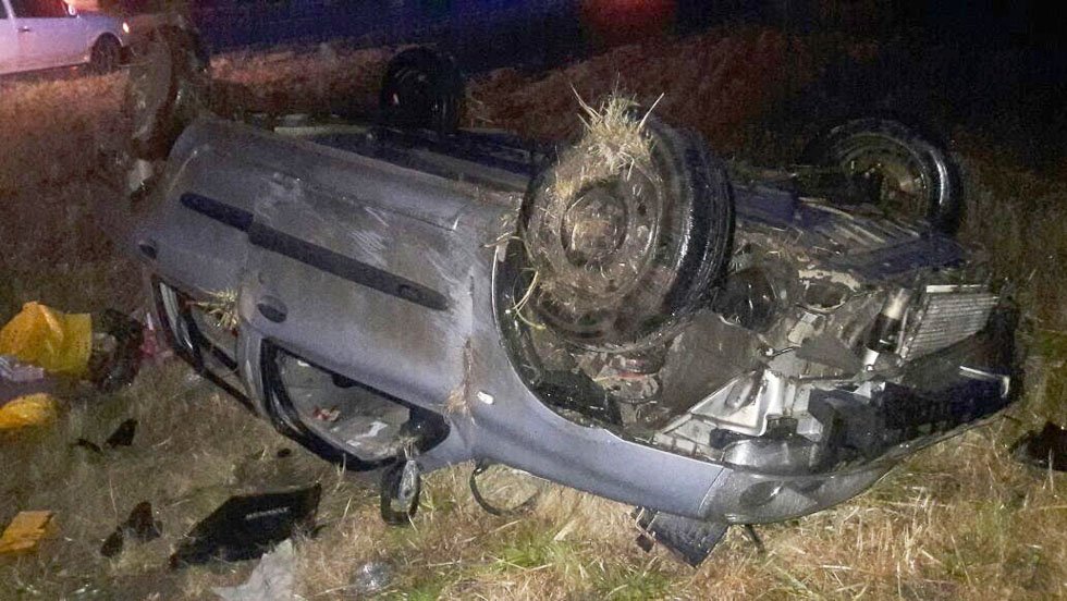Despiste y vuelco en la autovía 226