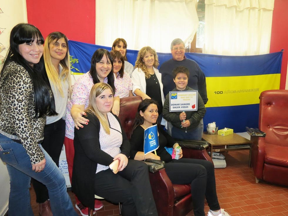 Simpatizantes donaron sangre «azul y oro»