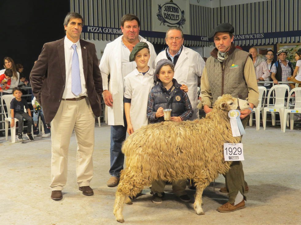 En ovinos Lincoln, festejó "La Maruca" 