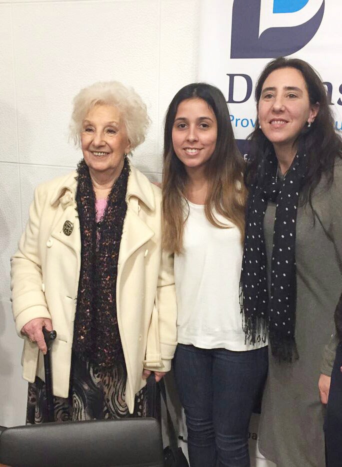 Ruzza en capacitación sobre cuestiones  de identidad de la Defensoría del Pueblo