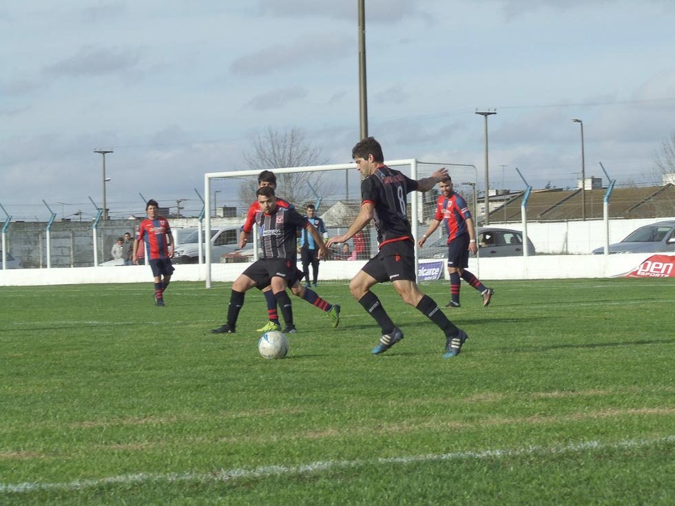 Amigos Unidos venció a San Lorenzo 1 a 0