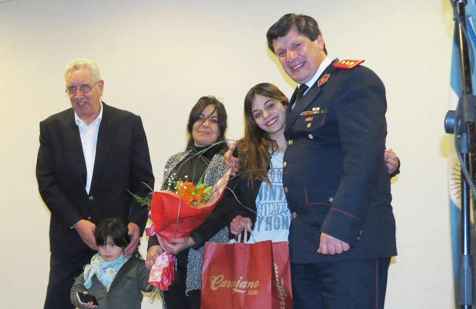 La comunidad bomberil brindó un  emotivo homenaje a Fernando Alessio