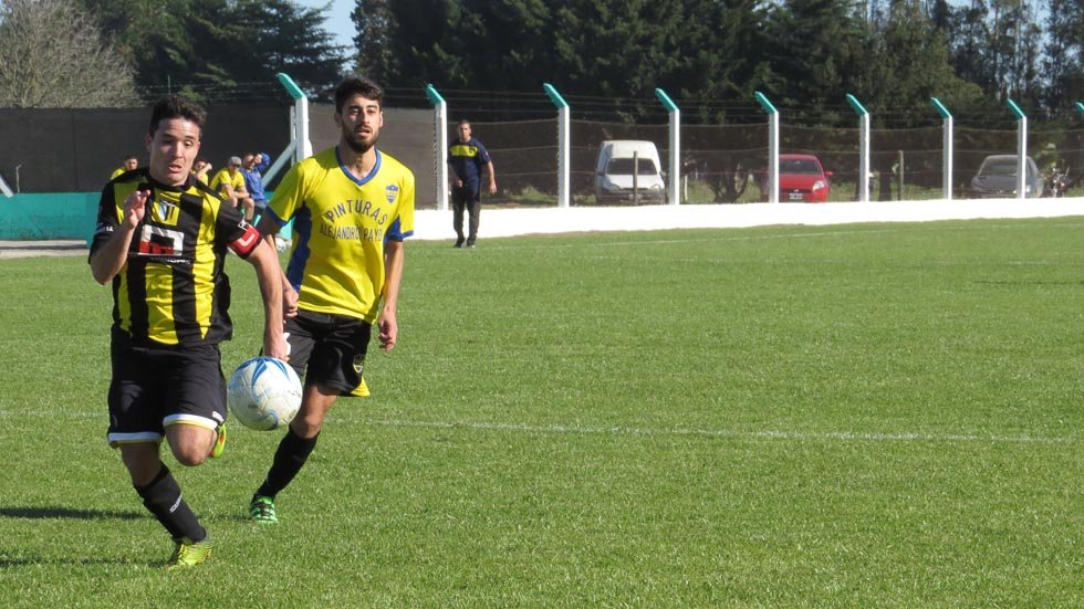 Boca Juniors empató y alcanzó la punta de la Zona A