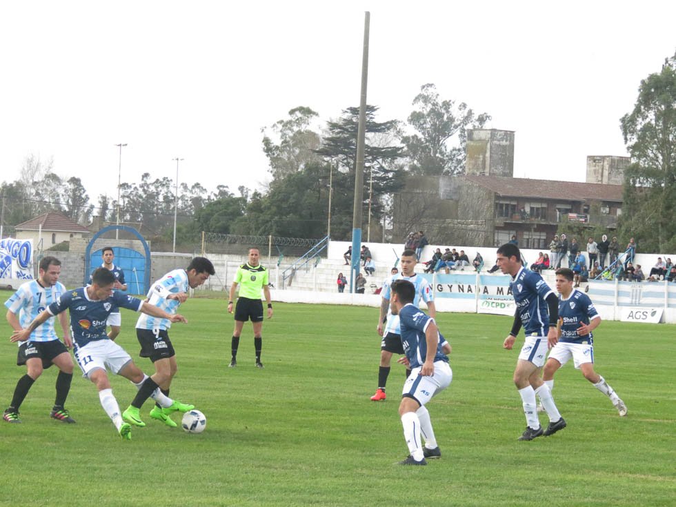 Se corto la racha, Racing perdió con Independiente de San Cayetano