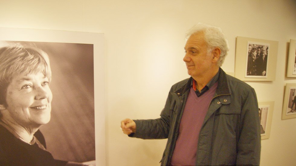"El nivel poético, de creación artística, es de  lo mejor que se ha producido en nuestro país"