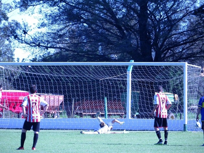 Fue empate, pero  pudo ser para cualquiera 