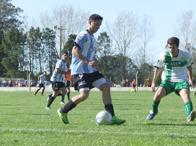 Igualdad entre la  "academia" y FC Agrarias