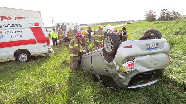 Vuelco en la ruta 29: una criatura sufrió traumatismos