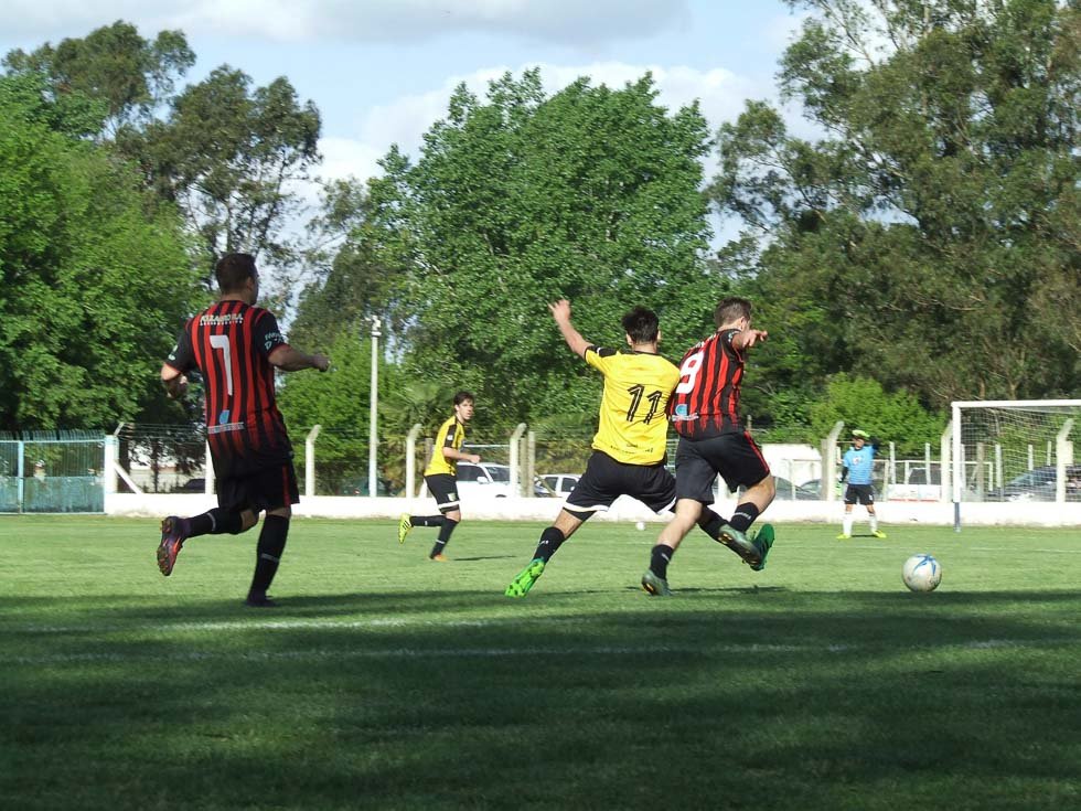 Sportivo Trabajo sacó una mínima diferencia ante San Manuel