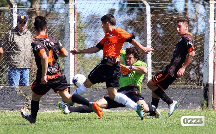 Atlético Mar del Plata goleó a Los Patos 