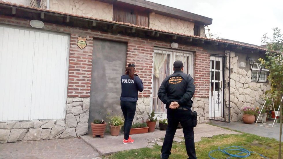 Amenaza de bomba: hubo un detenido por llamar a McCain
