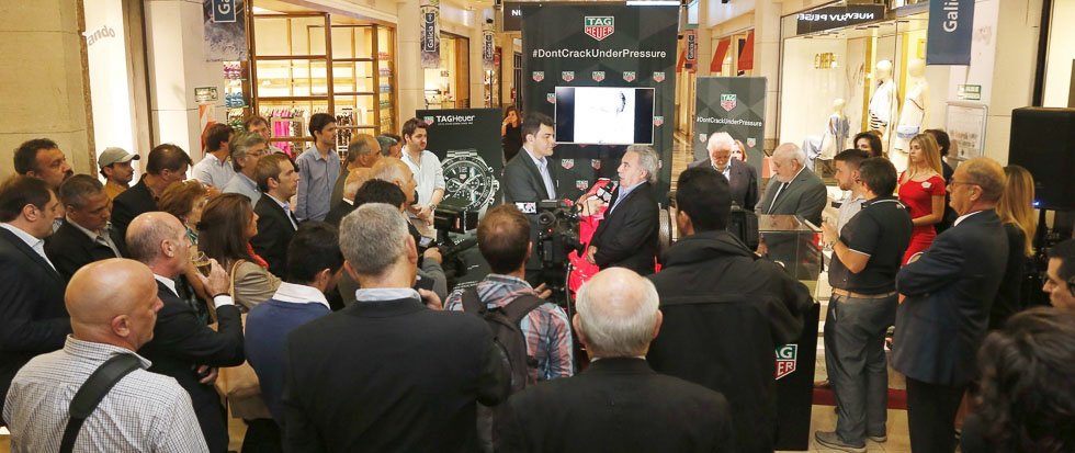 Junto al Museo del Automovilismo, Tag Heuer lanzó el nuevo reloj Fangio de edición limitada 