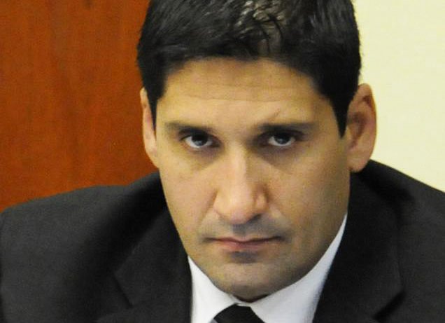 Hay testimonios que confirmarían que a  Sasso lo dejaban salir de la Comisaría local