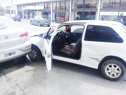 Mujer herida en un choque en 16 y 19