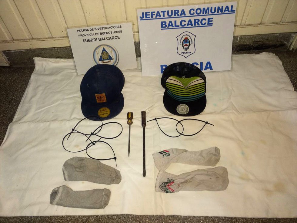 Llevaban elementos "sospechosos"; fueron aprehendidos por la Policía