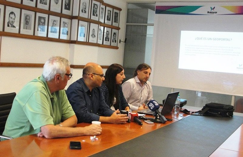 El Municipio presentó una nueva aplicación tecnológica