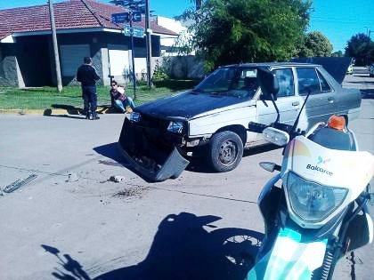 Choque en 8 y 17