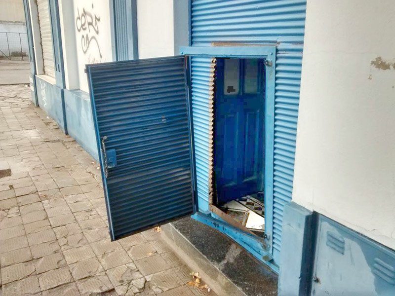 Audaz robo a un polirrubro, a  dos cuadras de la sede policial