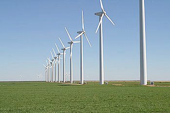 Avanzan las gestiones para instalar  molinos generadores de energía eólica