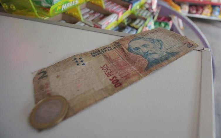 Los billetes de $2  ya no tienen validez