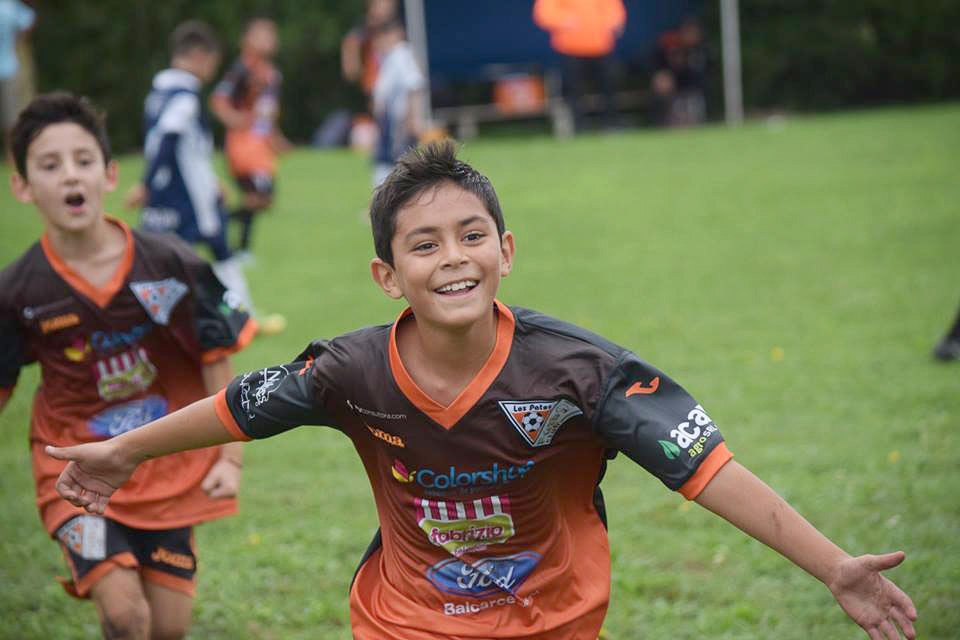Los Patos clasificó a la Zona Campeonato 