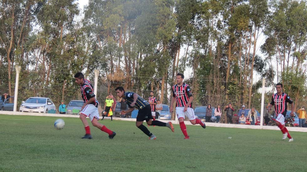 En el final Amigos Unidos se quedó con la victoria 