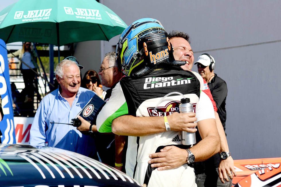 Victoria de punta a punta de Ciantini en el TC Pista